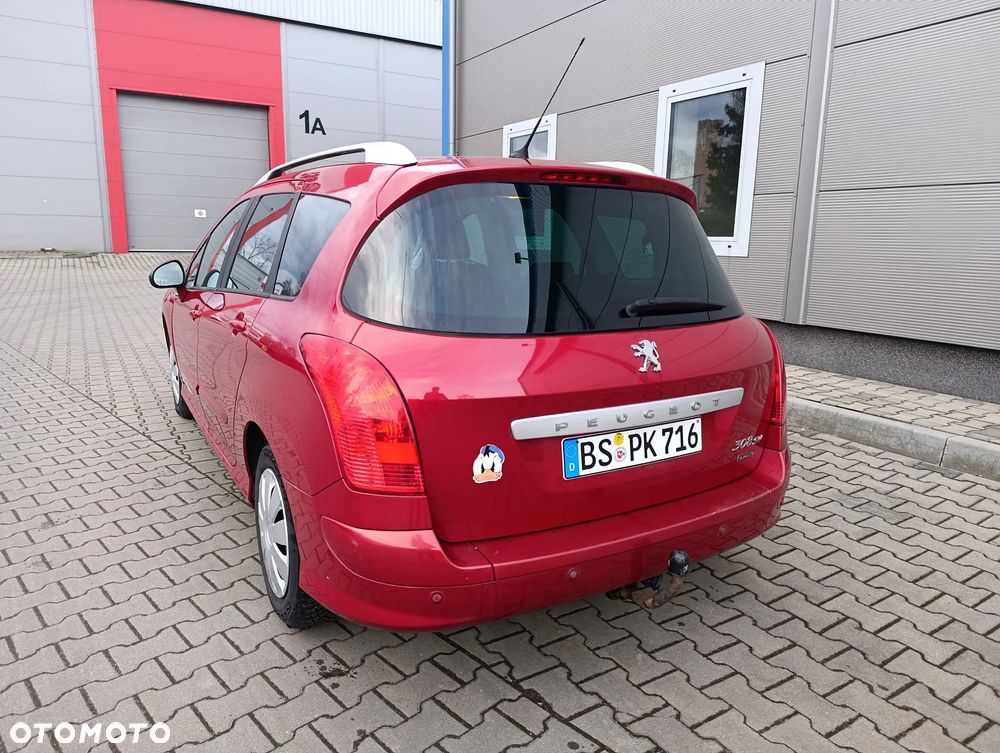 Peugeot 308 120 VTi Family - 13