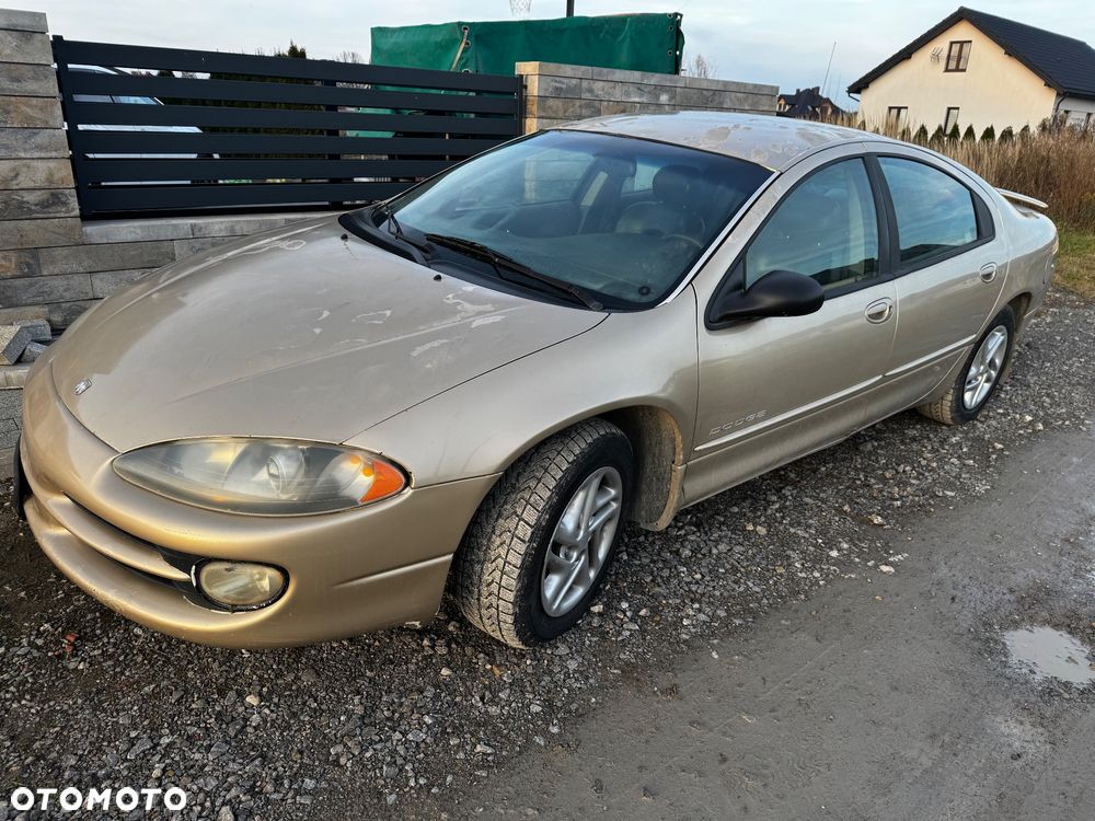Dodge Intrepid - 3