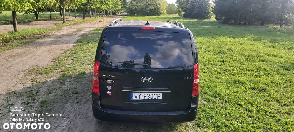 Hyundai H-1 Starex - 9