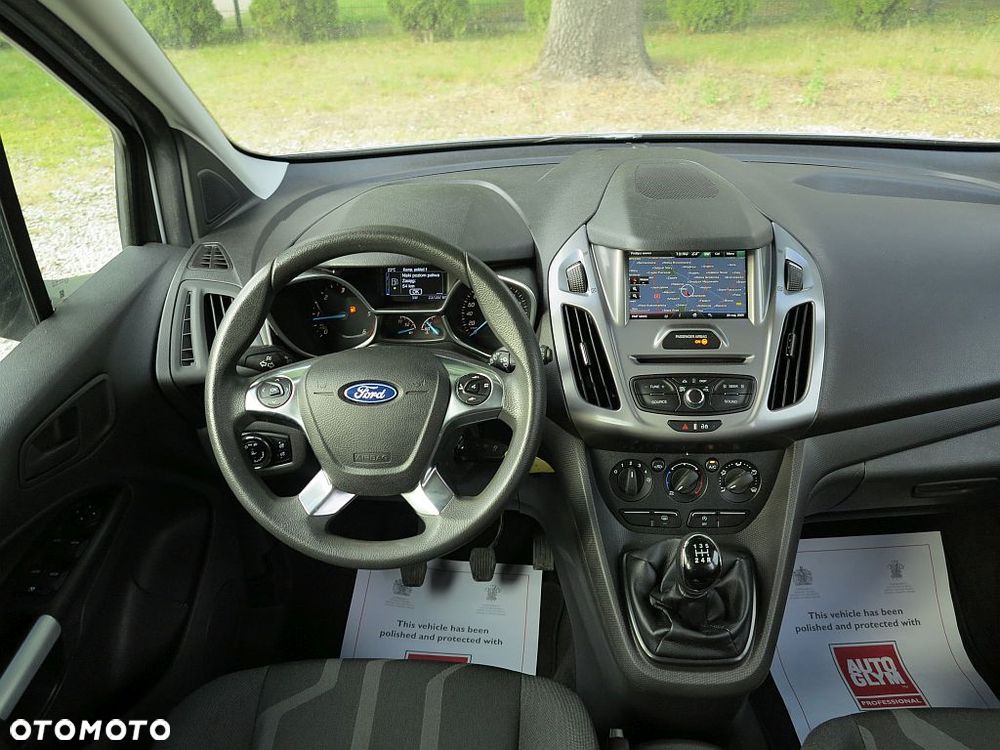 Ford Tourneo Connect - 19