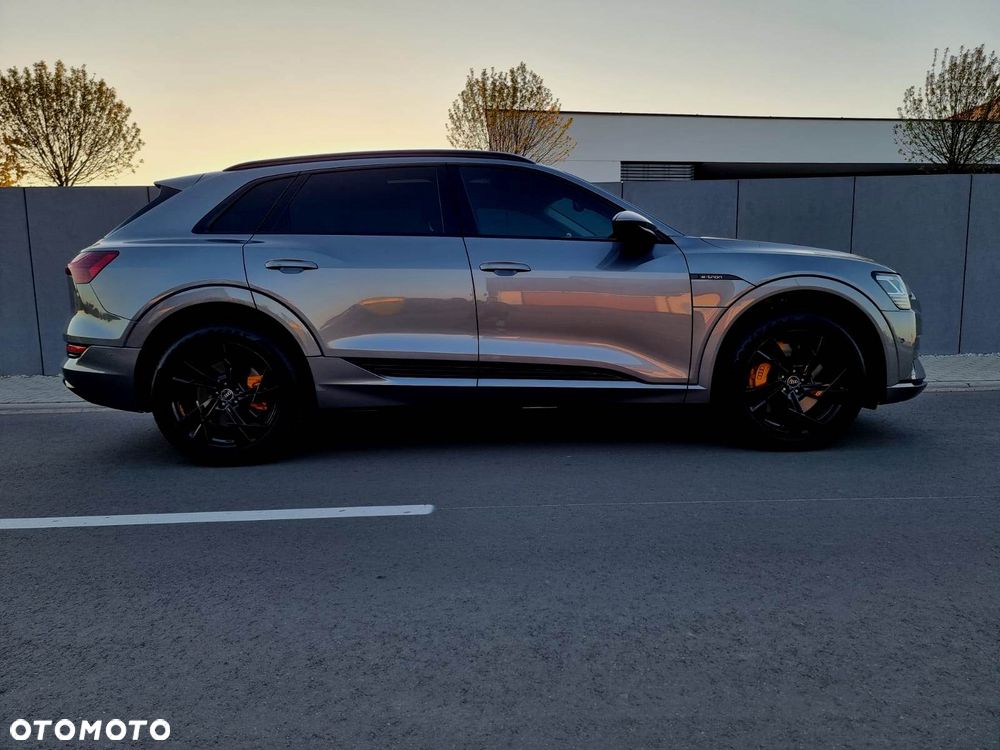 Audi e-tron 55 Quattro - 4