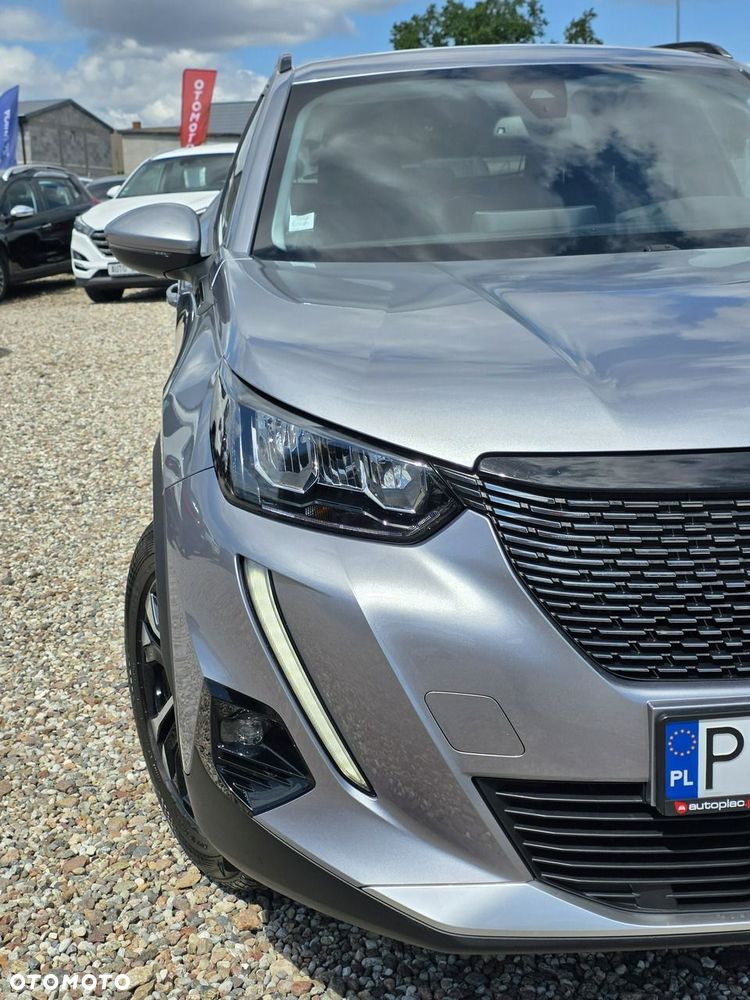 Peugeot 2008 PureTech 130 Allure S&S EAT8 - 12