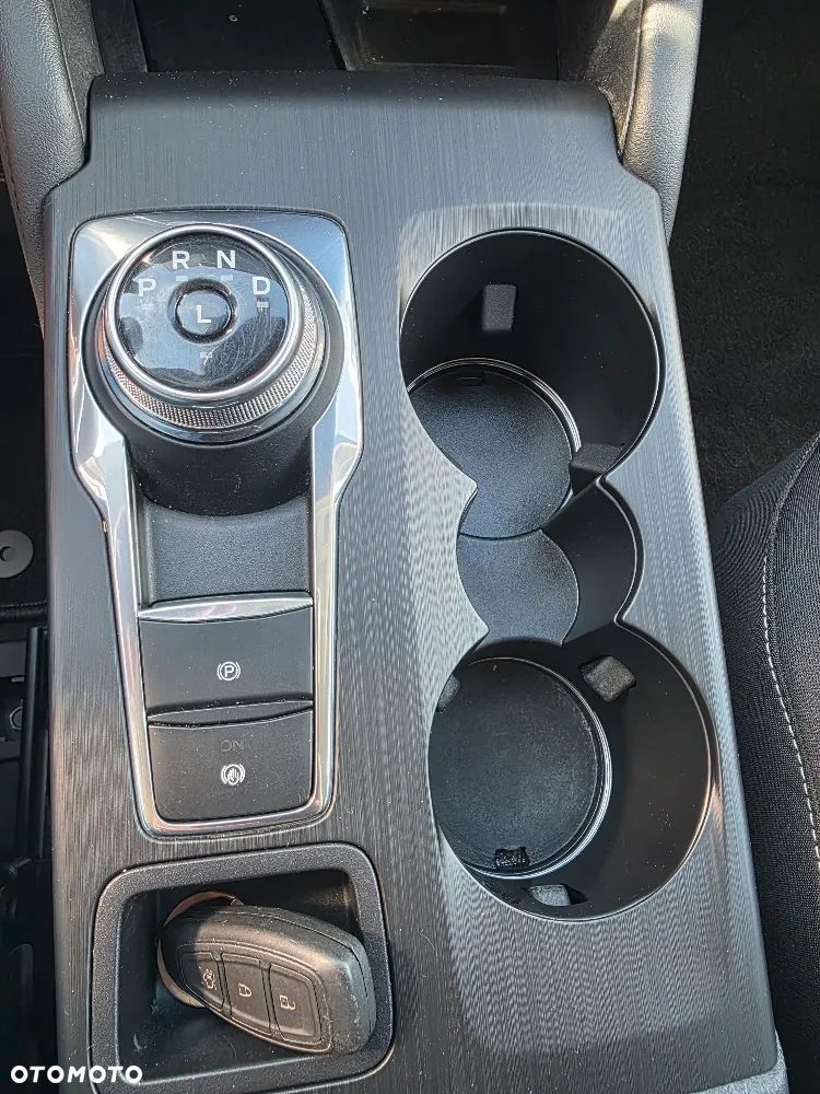 Ford Kuga 1.5 EcoBoost FWD Titanium - 20