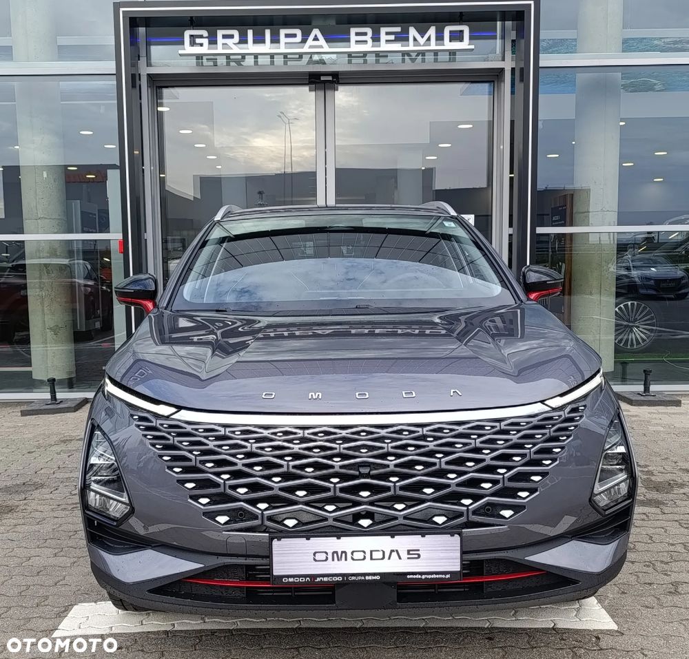 Omoda 5