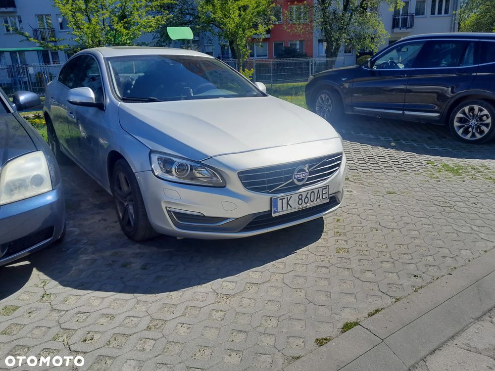 Volvo S60 2.5 T5 - 2