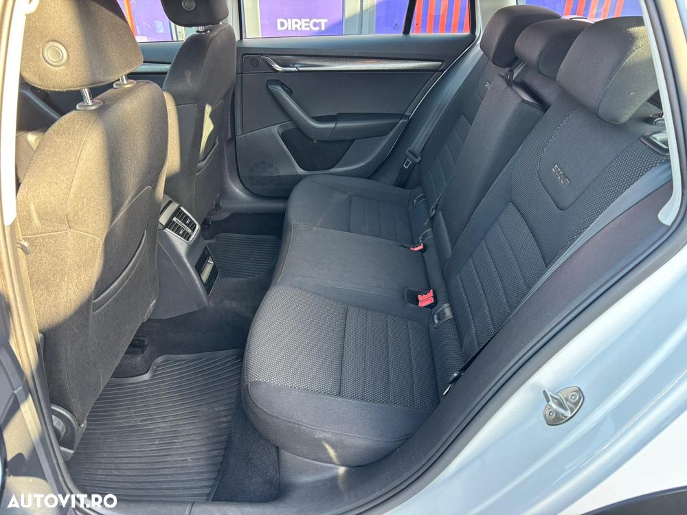 Skoda Octavia 2.0 TDI (Green tec) 4x4 DSG Scout - 23