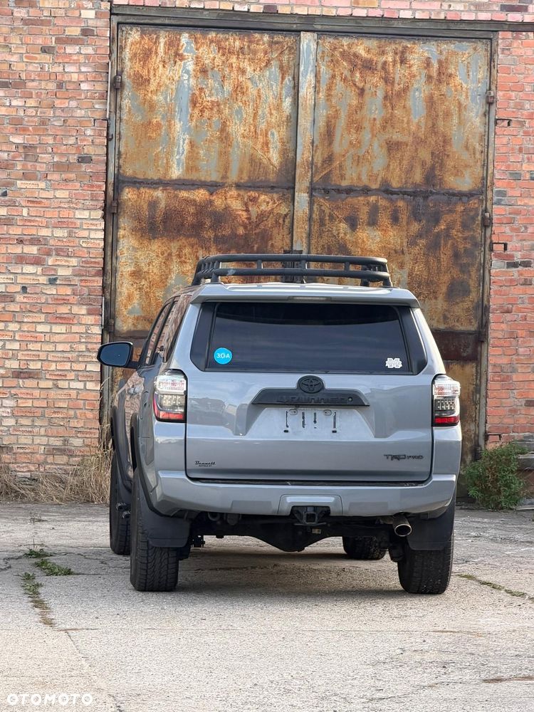 Toyota 4-Runner - 4