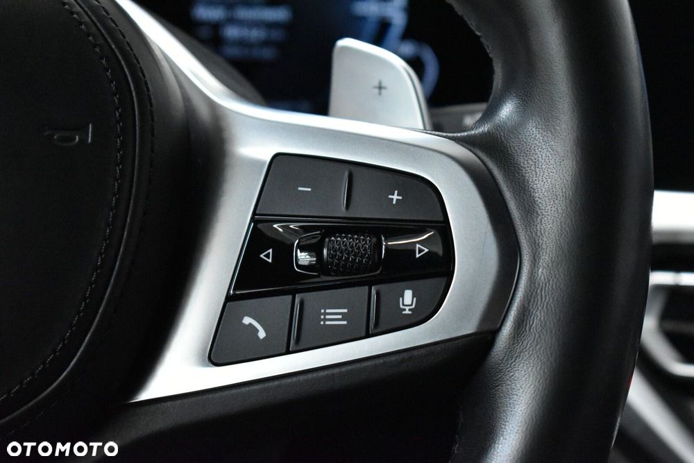 BMW Seria 3 - 16