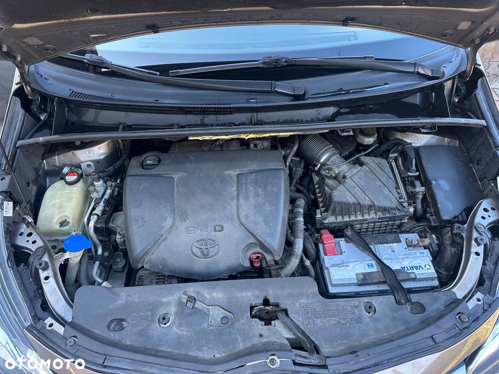 Toyota Verso 1.6 D-4D Premium - 23