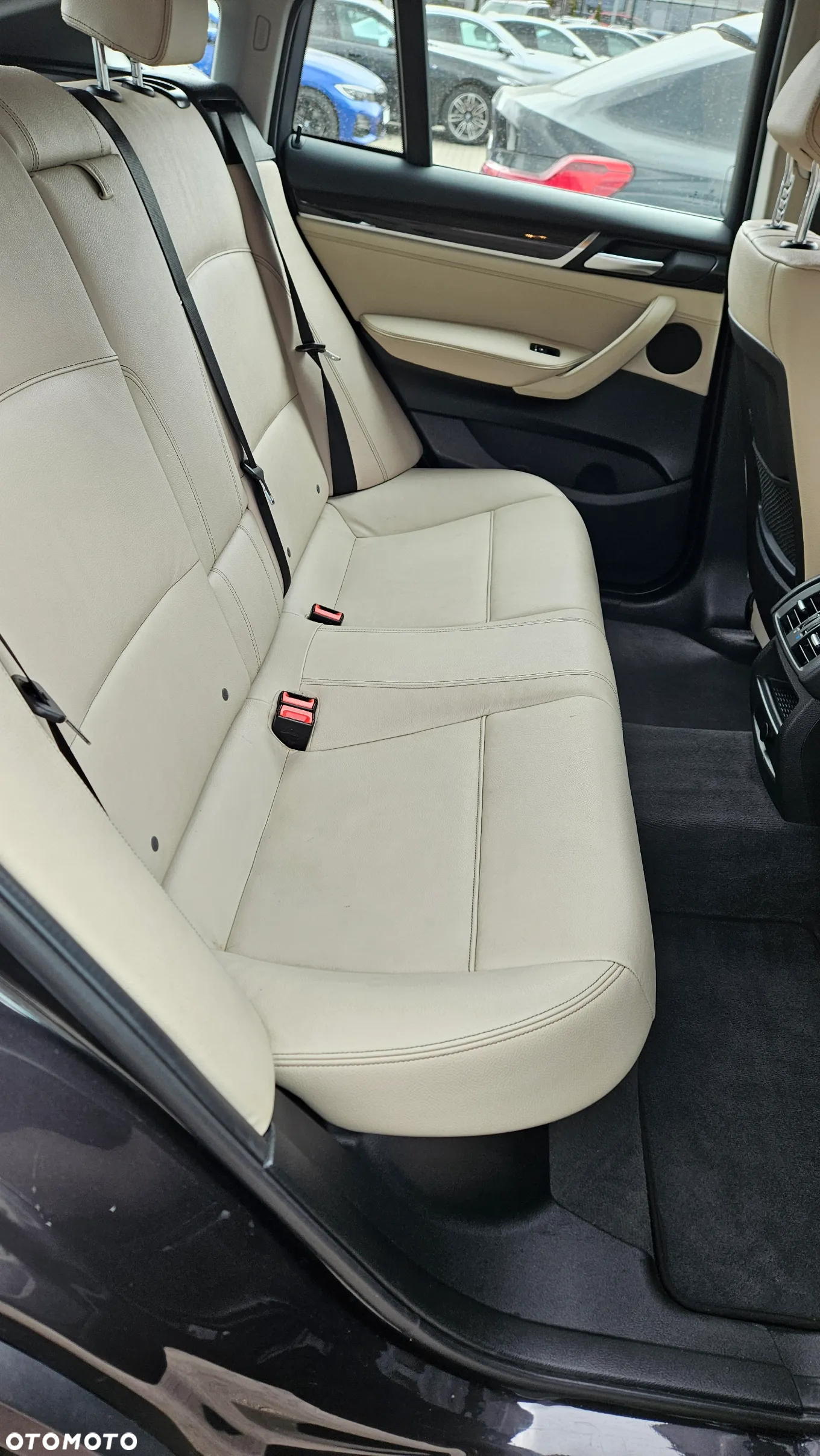 BMW X4 xDrive20i xLine - 17