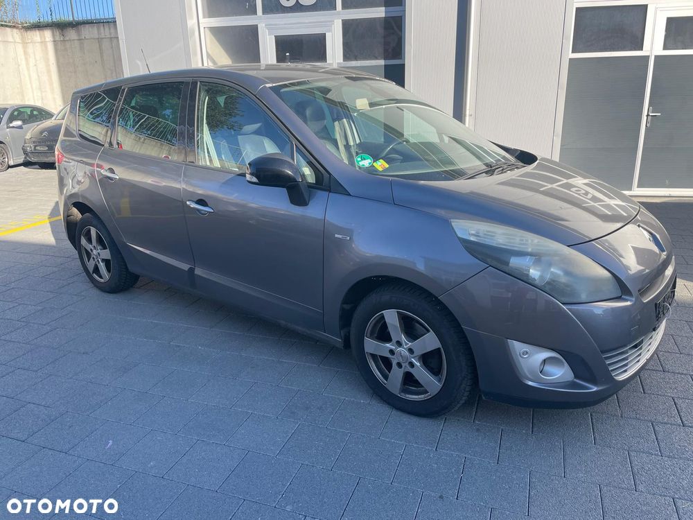 Renault Scenic - 3