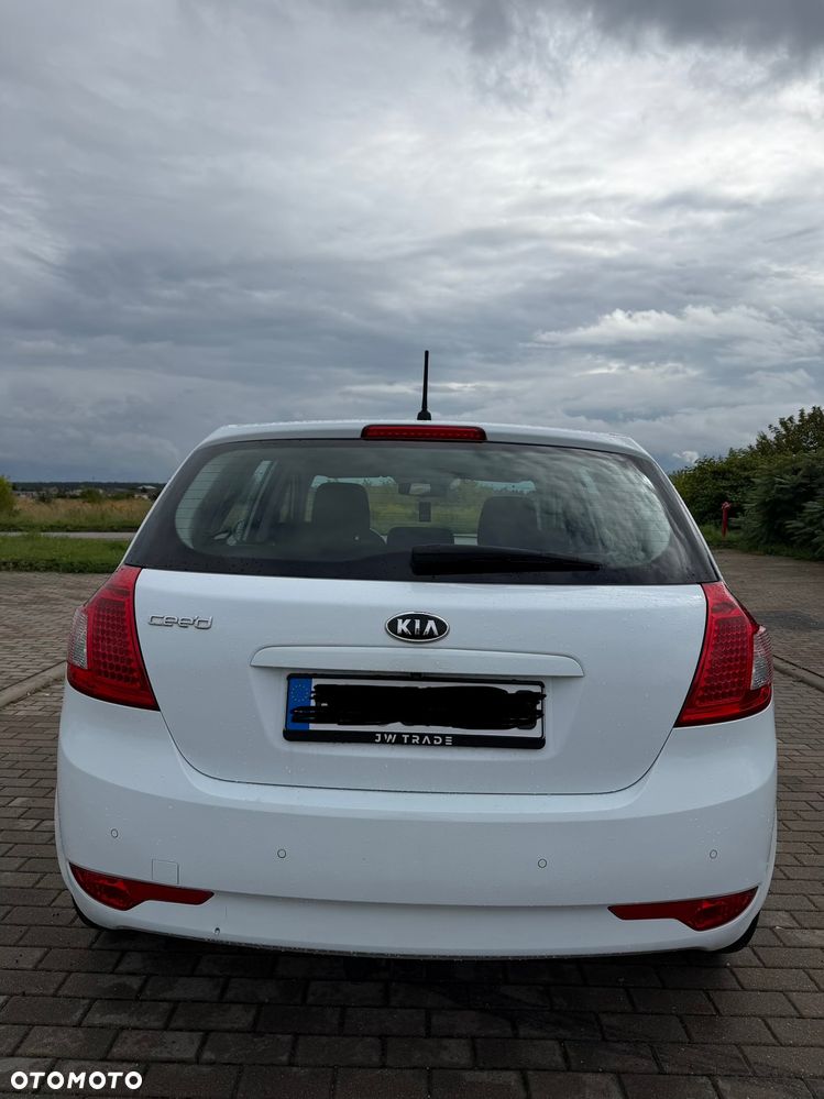 Kia Ceed 1.4 CVVT - 10
