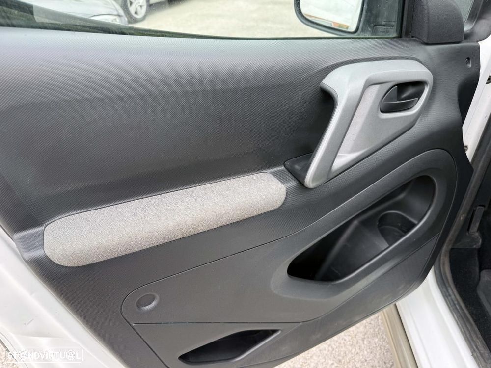 Citroën Berlingo 1.6 BlueHDi Feel - 10