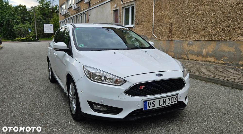 Ford Focus 1.6 TDCi DPF Start-Stopp-System SYNC Edition - 11