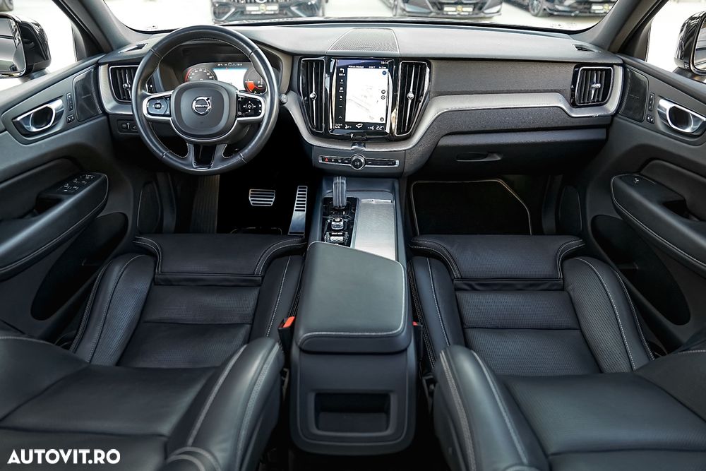 Volvo XC 60 T6 AWD Recharge Geartronic RDesign - 13