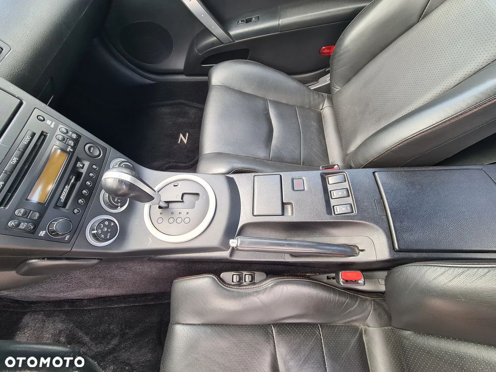 Nissan 350 Z - 16