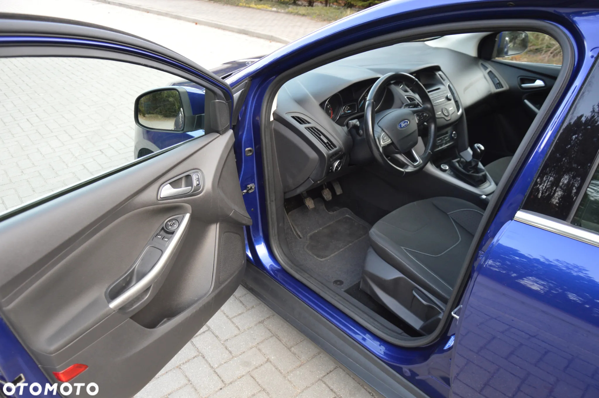 Ford Focus 1.0 EcoBoost SYNC Edition ASS - 11
