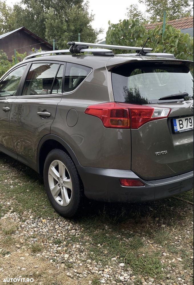 Toyota RAV4 2.0 D-4D 2WD Comfort - 3