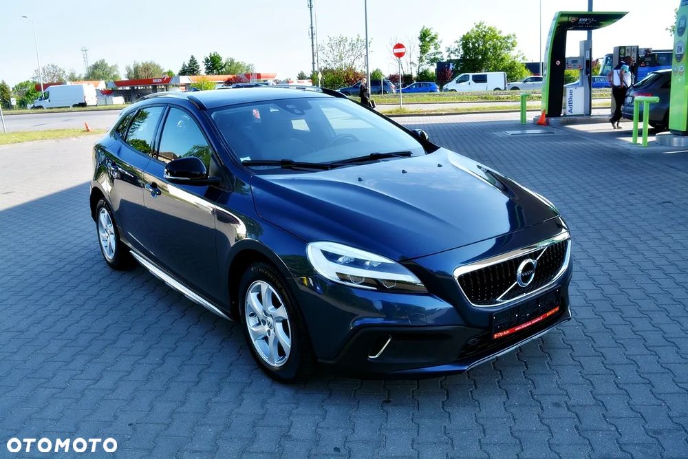 Volvo V40 Cross Country D2 Geartronic Momentum - 3
