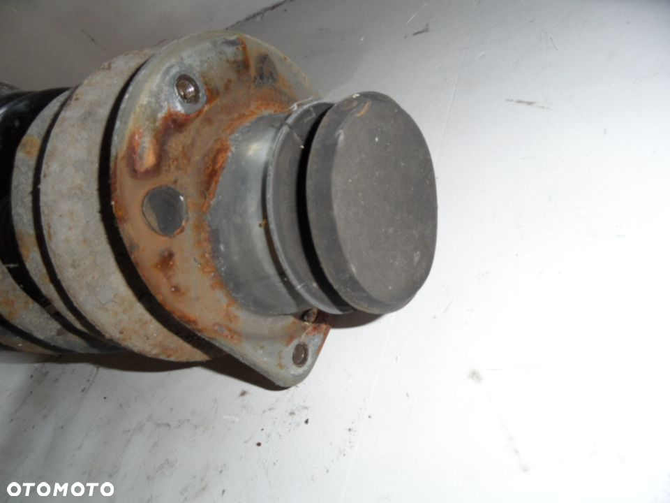 MCPERSON PRAWY LEWY PRZOD DOBLO I  1.9 JTD - 3