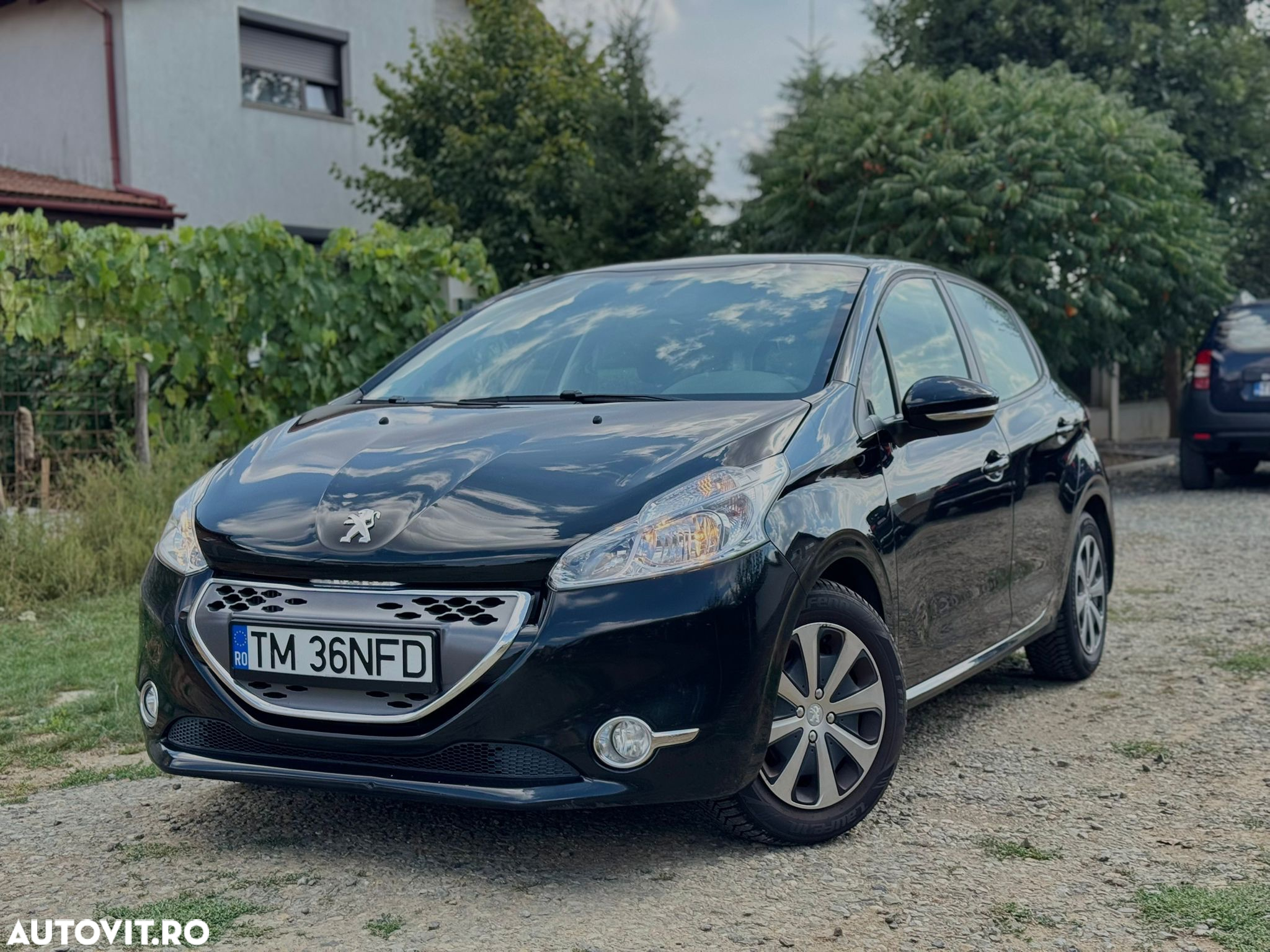 Peugeot 208 e-HDi 68 EGS5 Stop&Start Active - 10