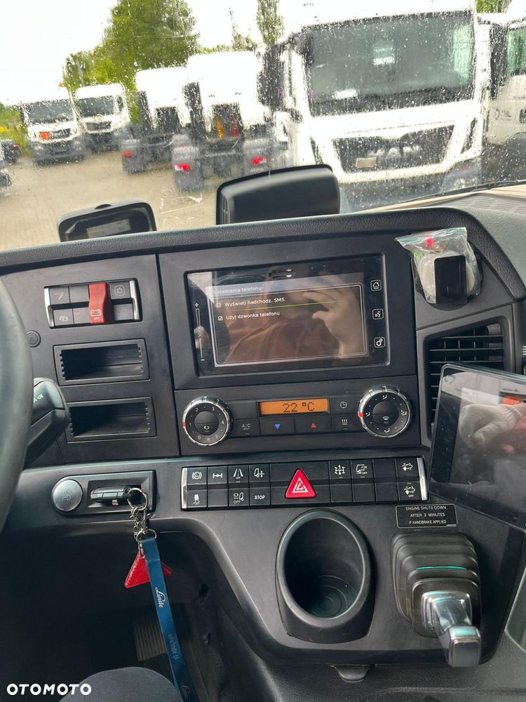 Mercedes-Benz Actros MP4 - 18