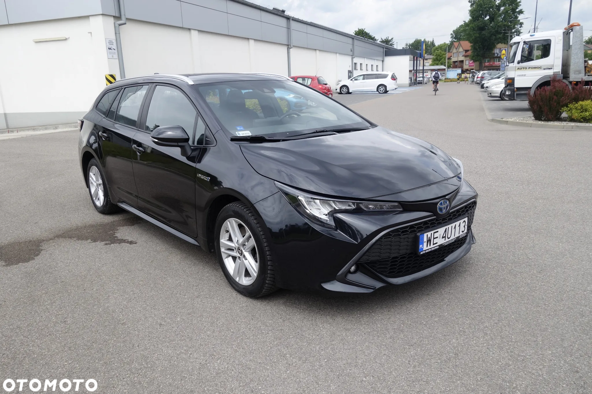 Toyota Corolla 2.0 Hybrid Comfort - 2