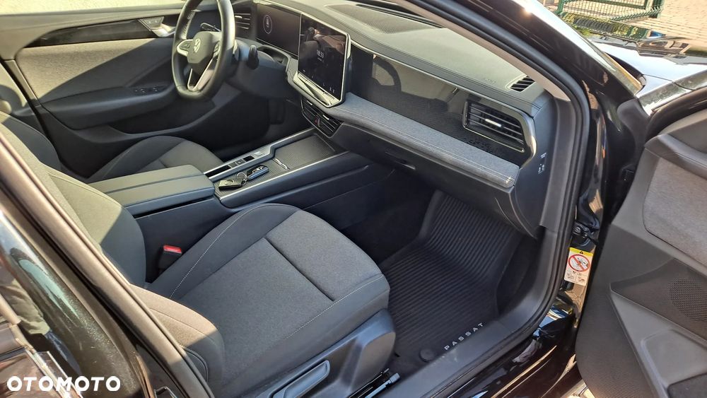 Volkswagen Passat - 7