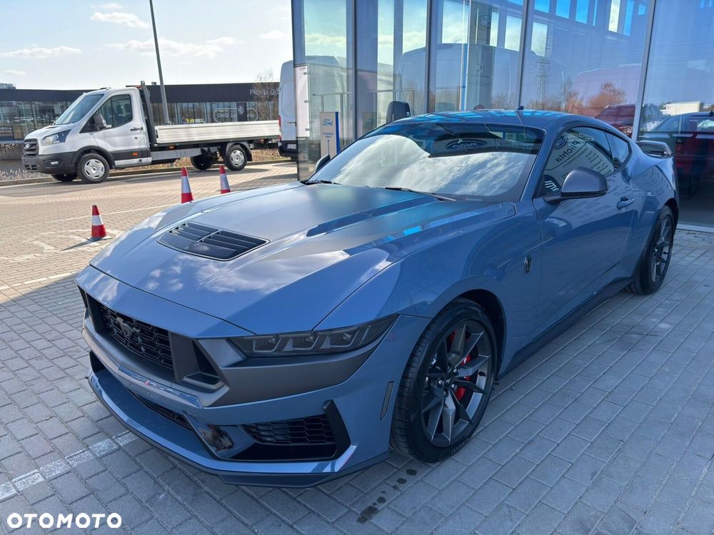 Ford Mustang - 3