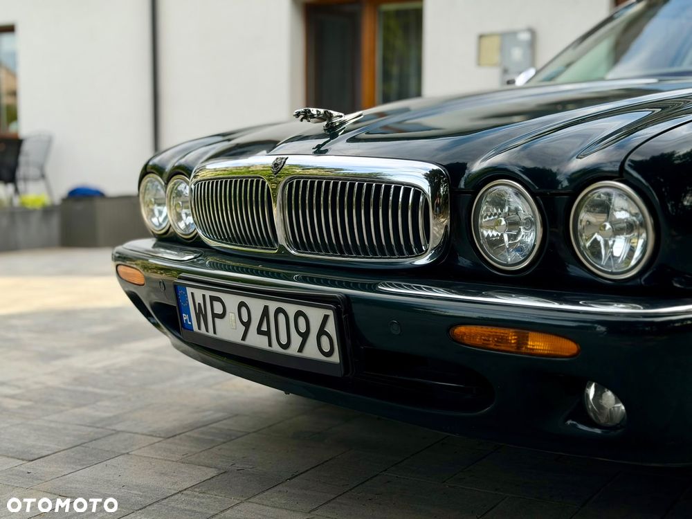 Jaguar XJ Sovereign 4.0 - 18