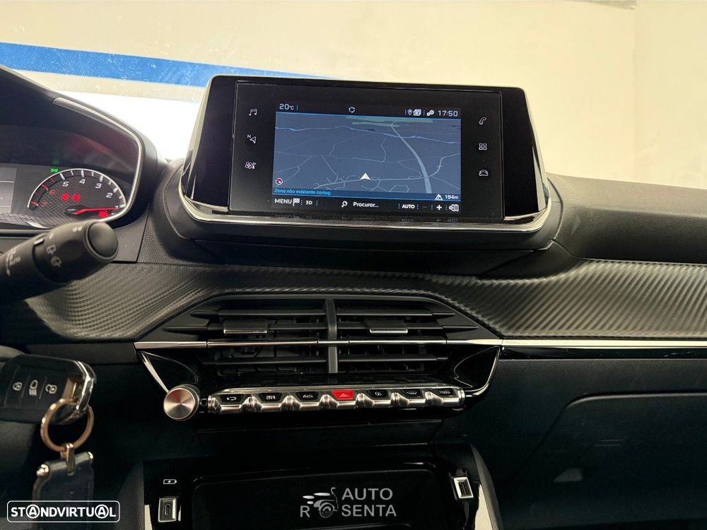 Peugeot 2008 1.2 PureTech Allure - 11