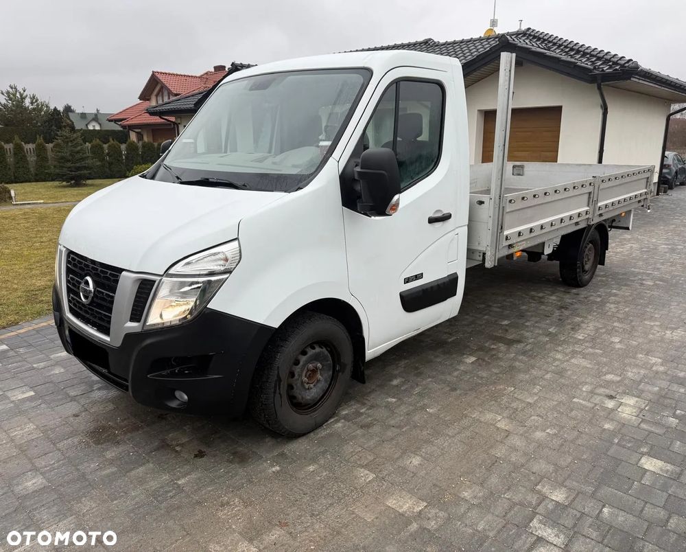 Nissan NV400 - 7