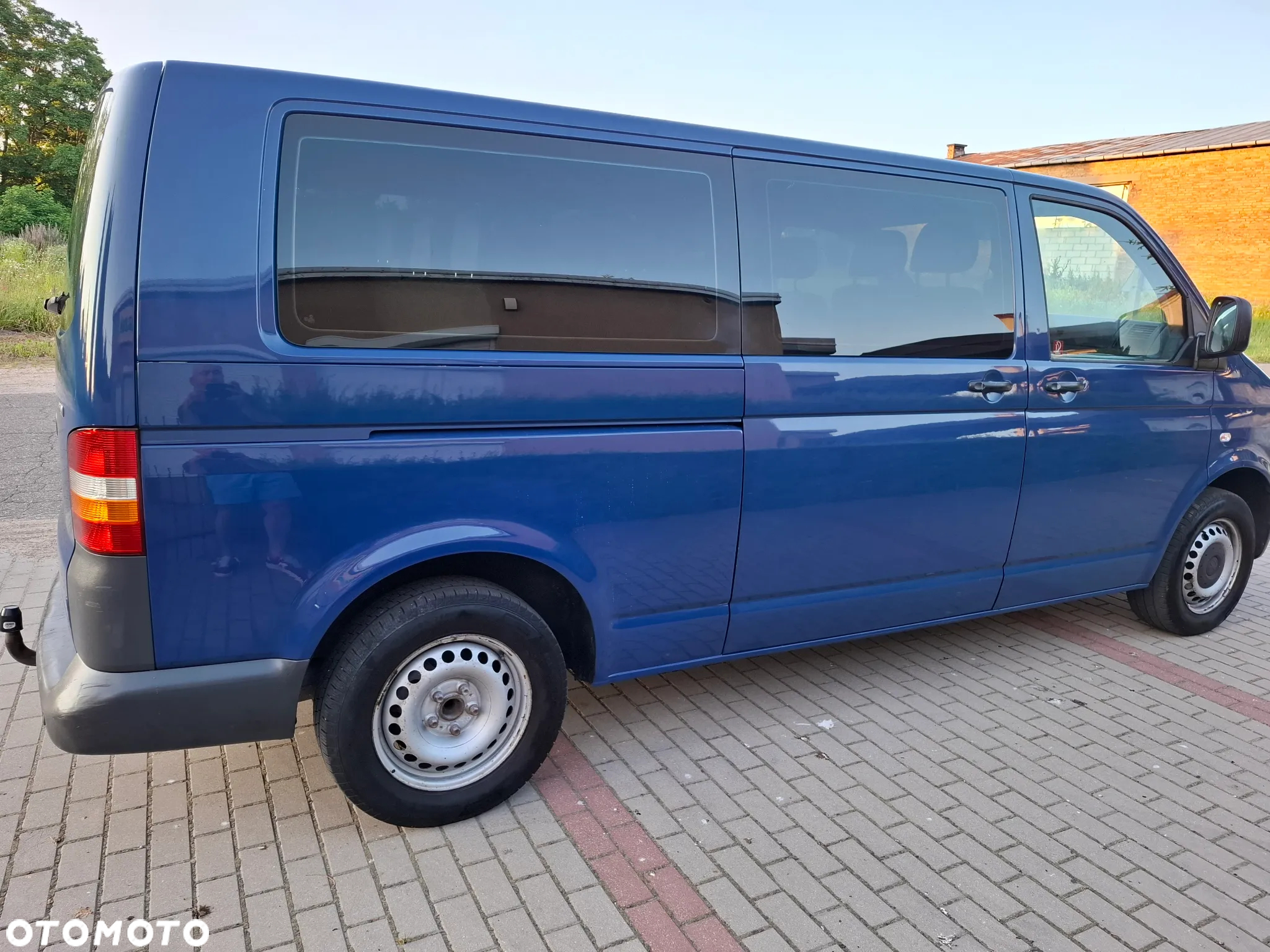Volkswagen Transporter T5 TDI L2H1 - 11