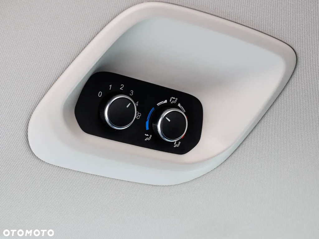 Ford Tourneo Custom 2.0 EcoBlue L2 Active SelectShift - 20