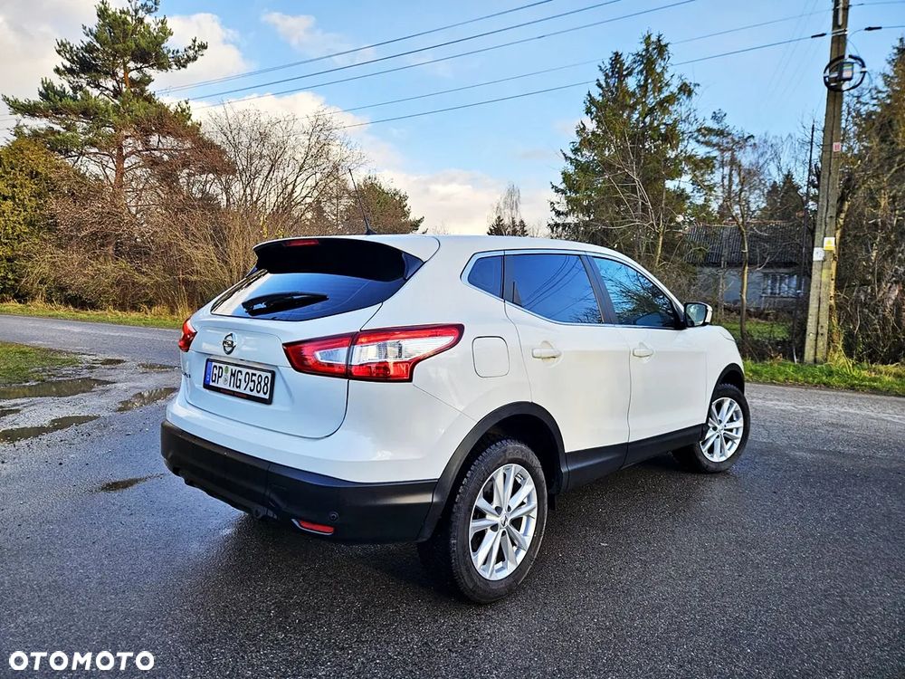 Nissan Qashqai 1.2 DIG-T N-Connecta - 12