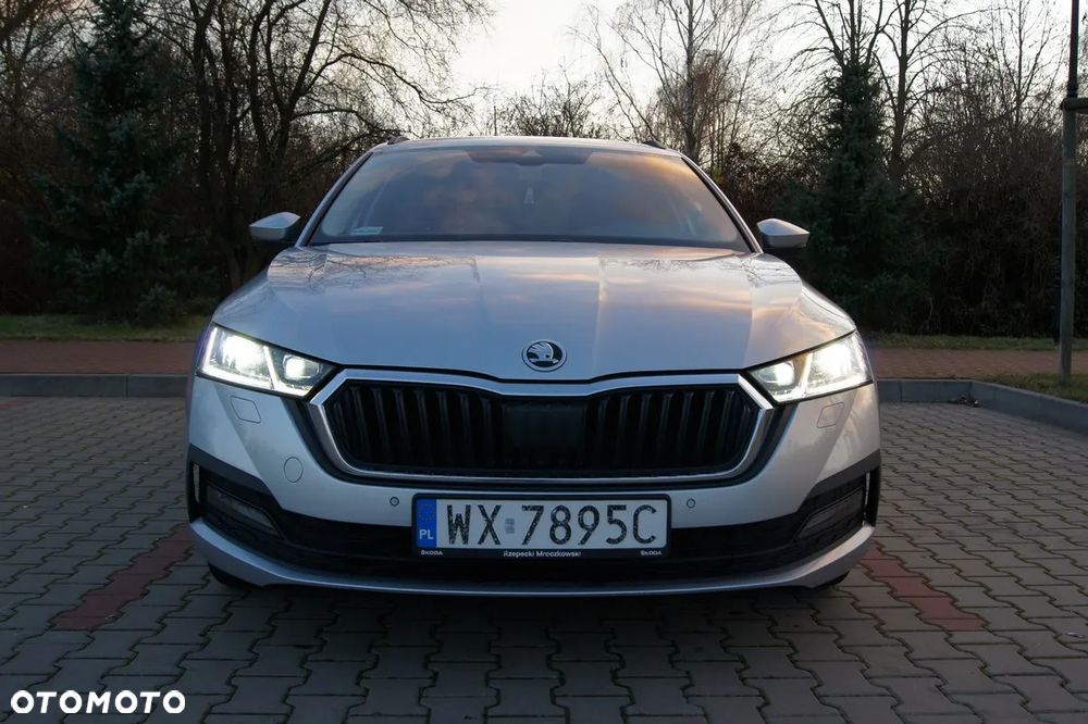 Skoda Octavia 2.0 TDI Style - 6