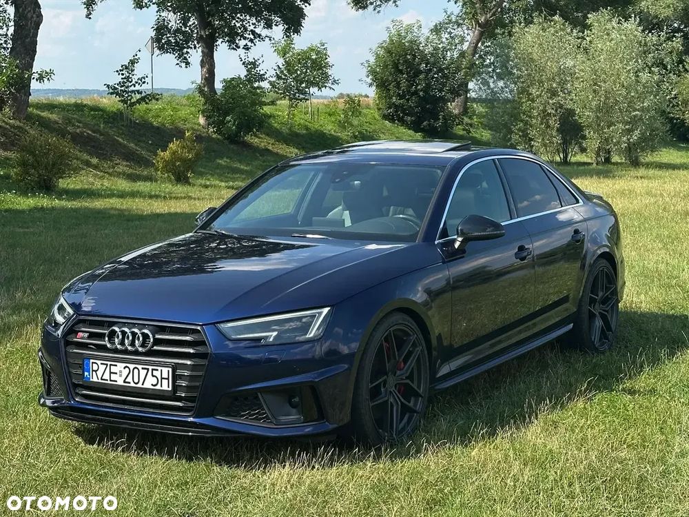 Audi S4 Limousine - 3