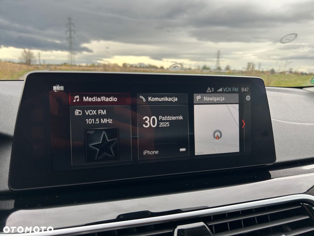 BMW Seria 5 520d Sport Line - 26