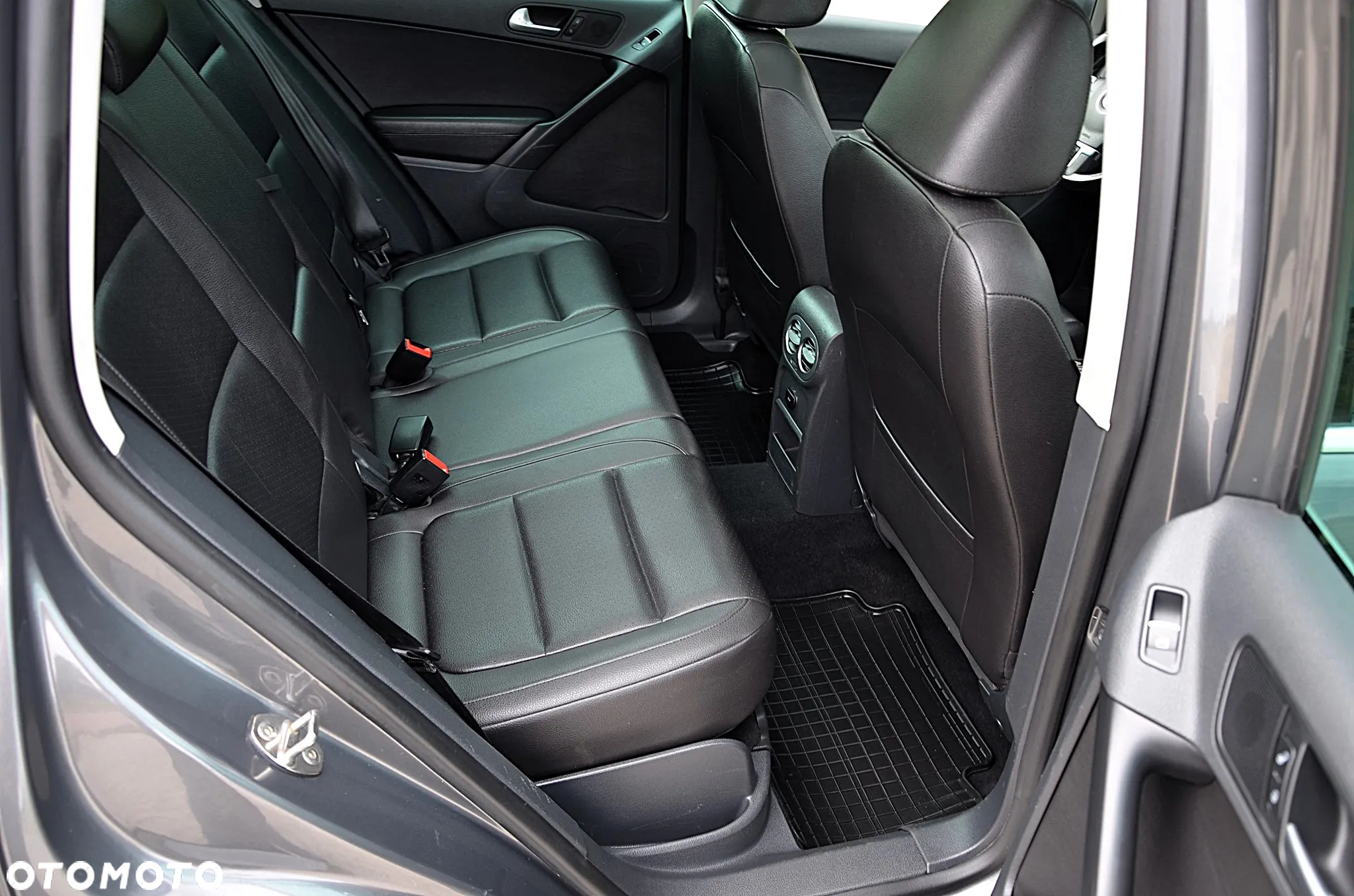 Volkswagen Tiguan 2.0 TSI 4Motion Automatik Sport & Style - 23