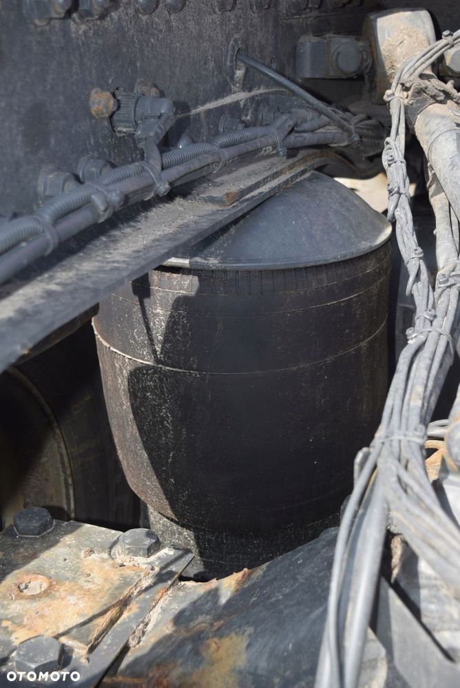 PODUSZKA MIECH ZAWIESZENIA TYŁ MERCEDES ACTROS MP3 - 2