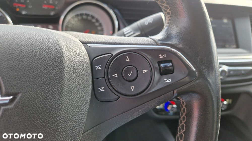 Opel Insignia 1.5 T Enjoy S&S - 30