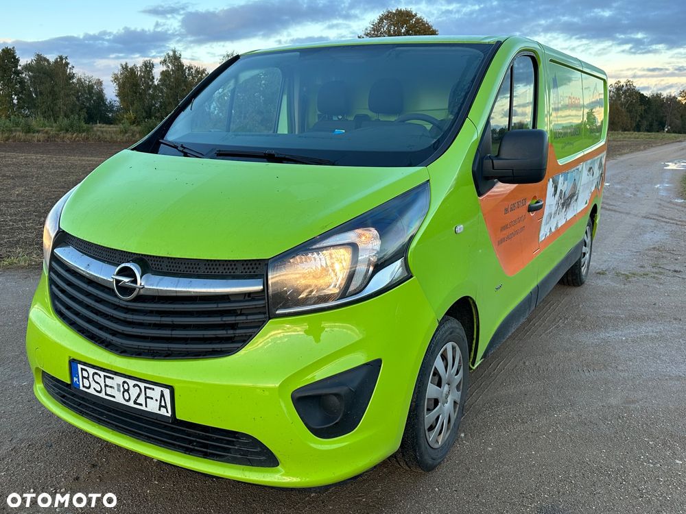 Opel Vivaro - 2