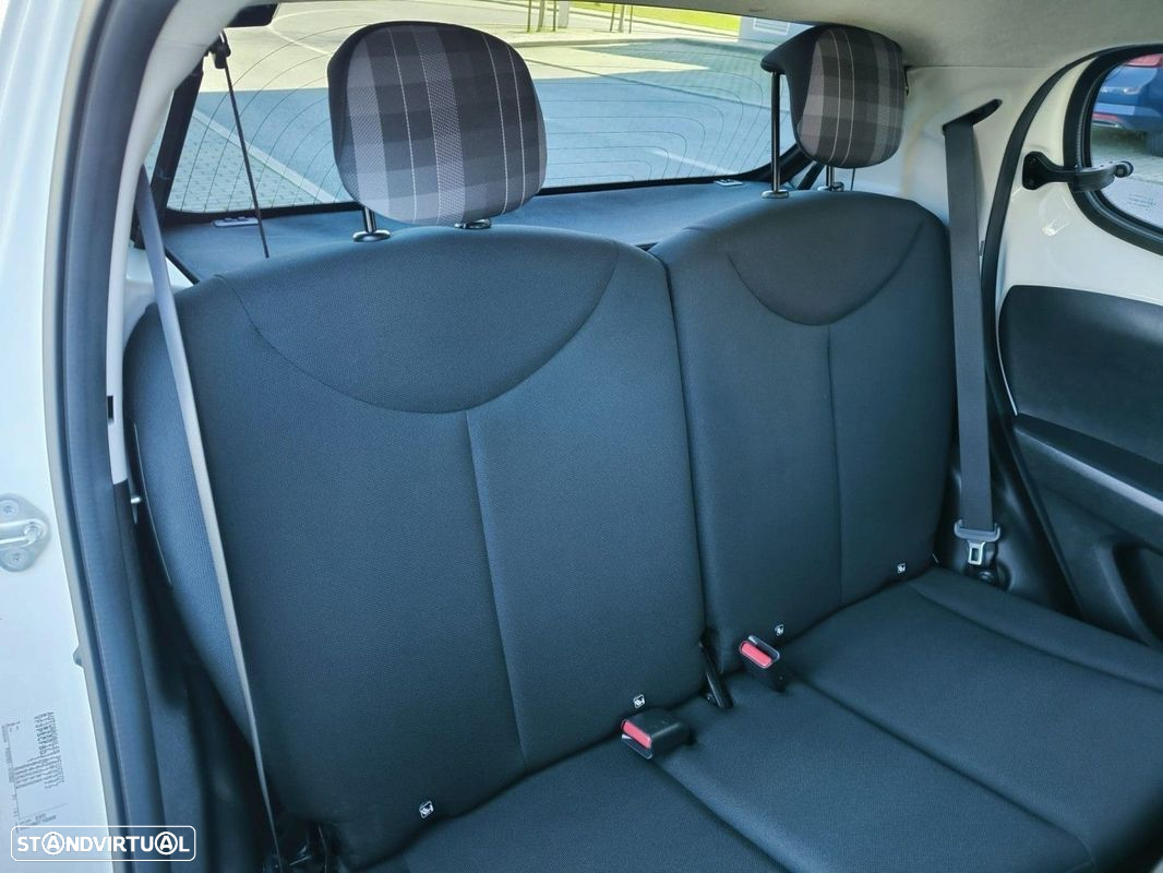 Peugeot 108 1.0 VTi Allure ETG5 - 8
