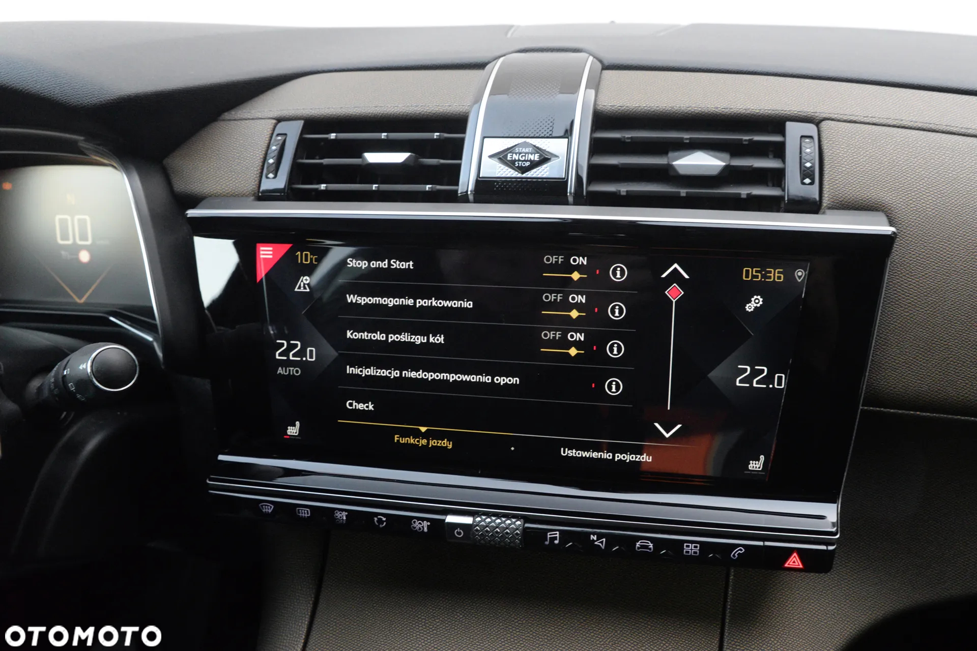 DS Automobiles DS 7 Crossback 1.5 BlueHDi Performance Line + - 39