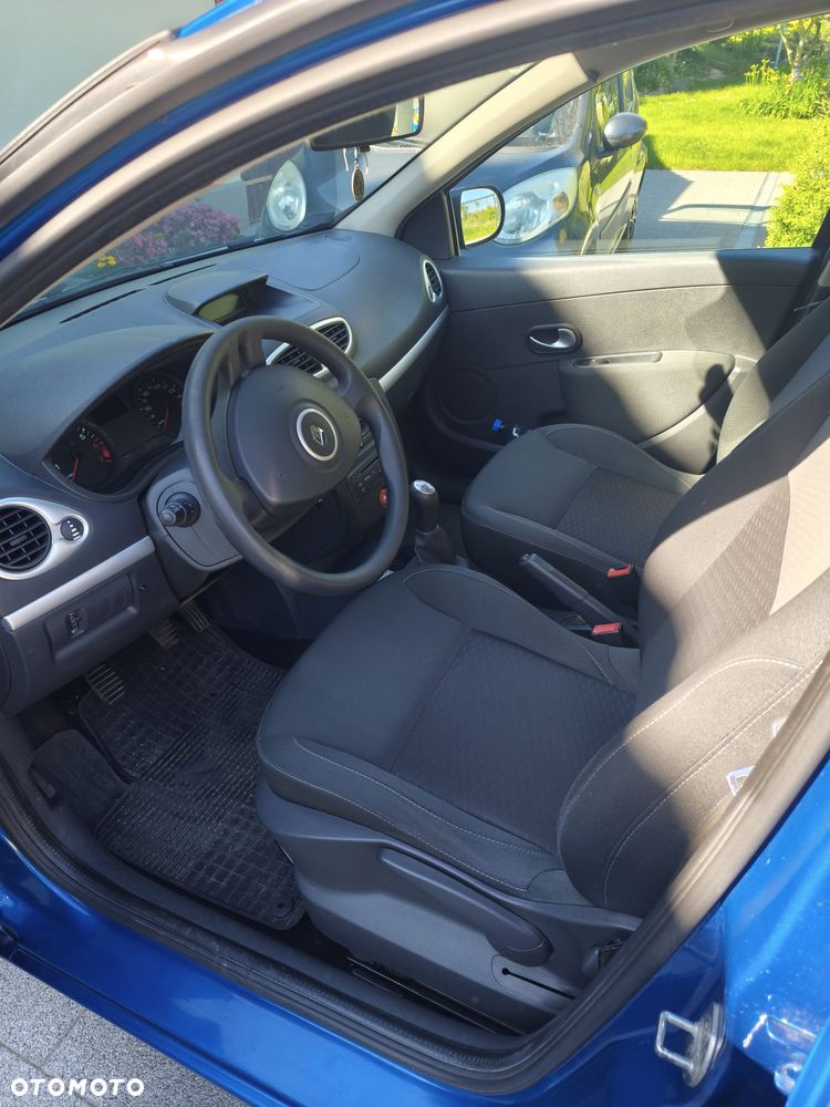 Renault Clio 1.2 TCE Alize - 10