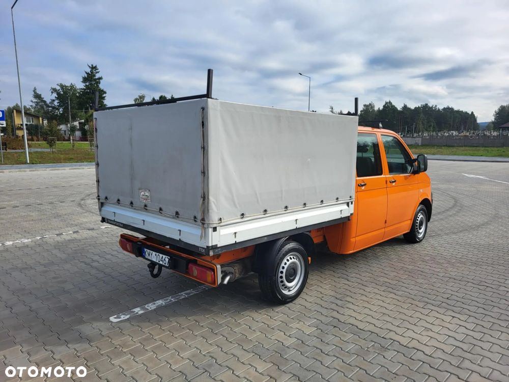 Volkswagen Transporter - 4