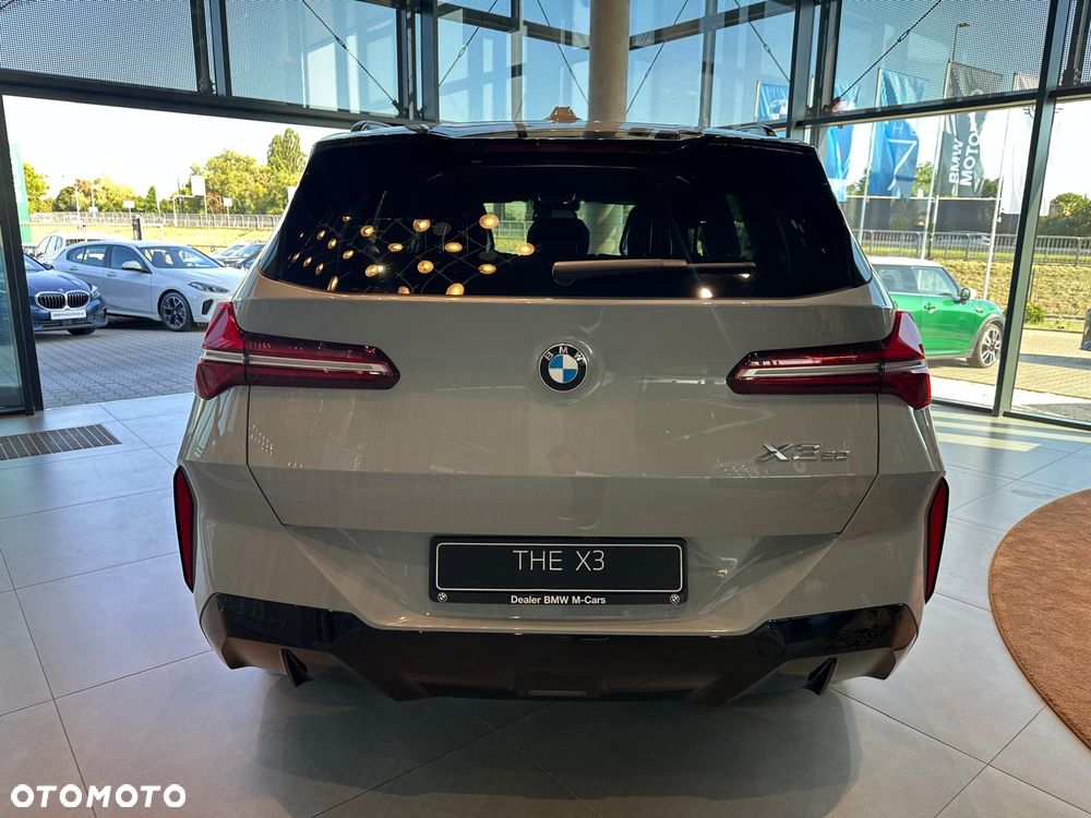 BMW X3 20 xDrive - 6