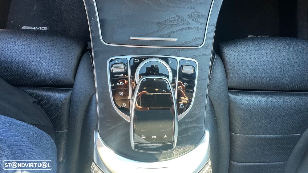 Mercedes-Benz GLC 220 d 4Matic 9G-TRONIC AMG Line - 26