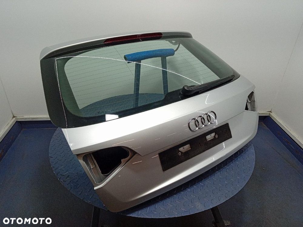 AUDI A4 B8 TYLNA KLAPA BAGAŻNIKA  LX7W AVANT - 2