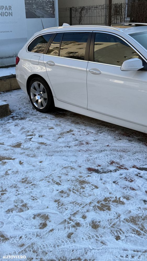 BMW Seria 5 525d xDrive Aut. - 9